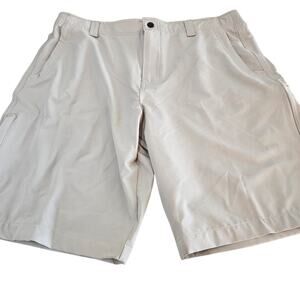 Men's NWT Lake Trail Shorts, Size 40
